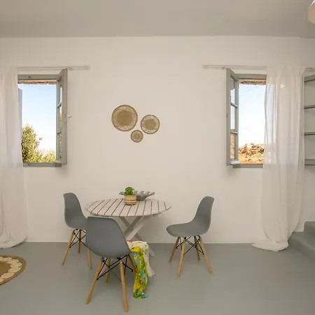 Mesiba Apartment *